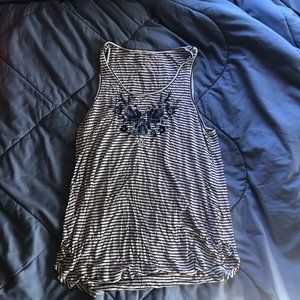 AMERICAN EAGLE FLORAL TANK TOP